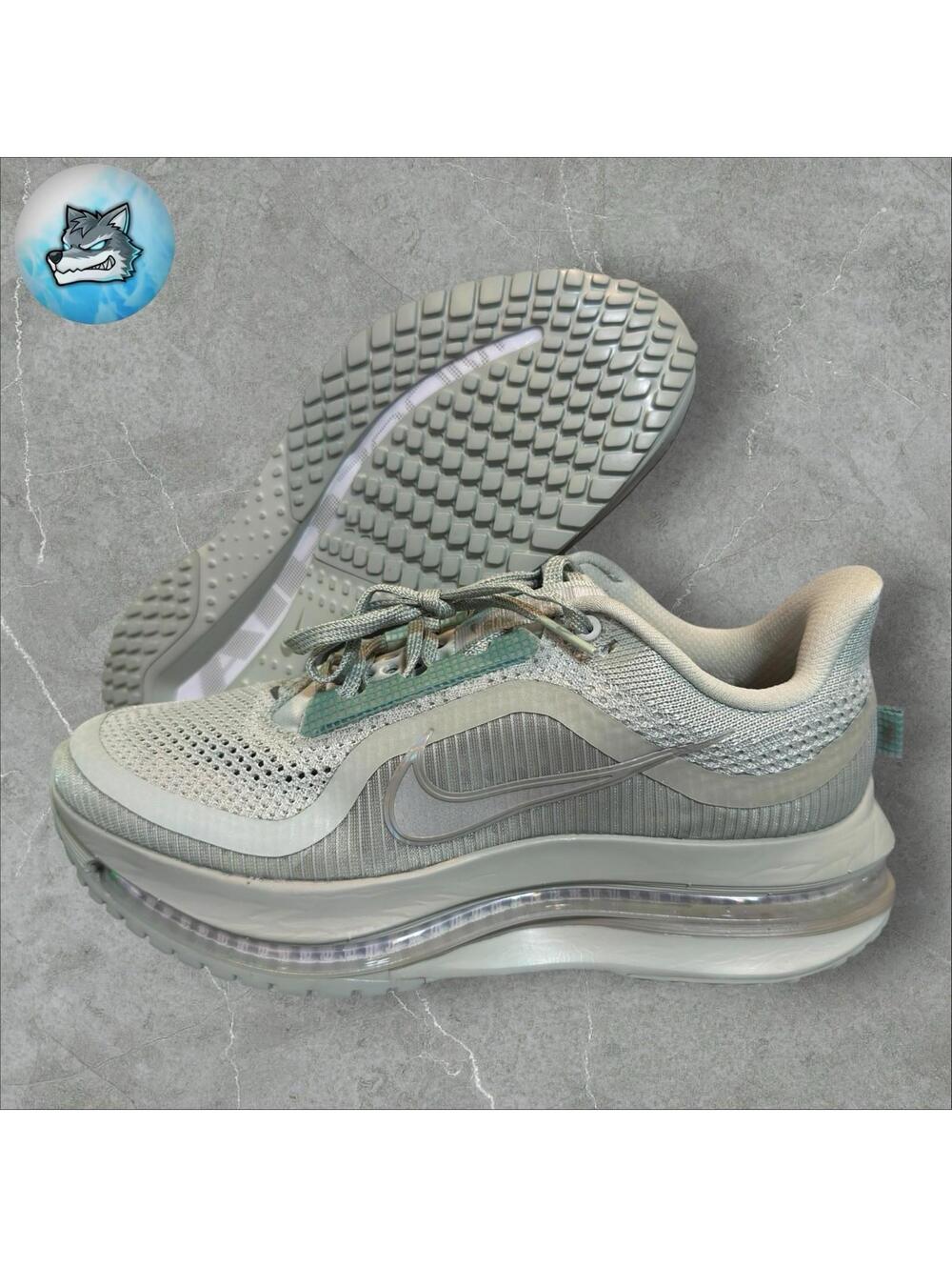 Nike Air Zoom Pegasus Premium Mens‎ Size 5 Green Athletic Sneakers HQ2592-300